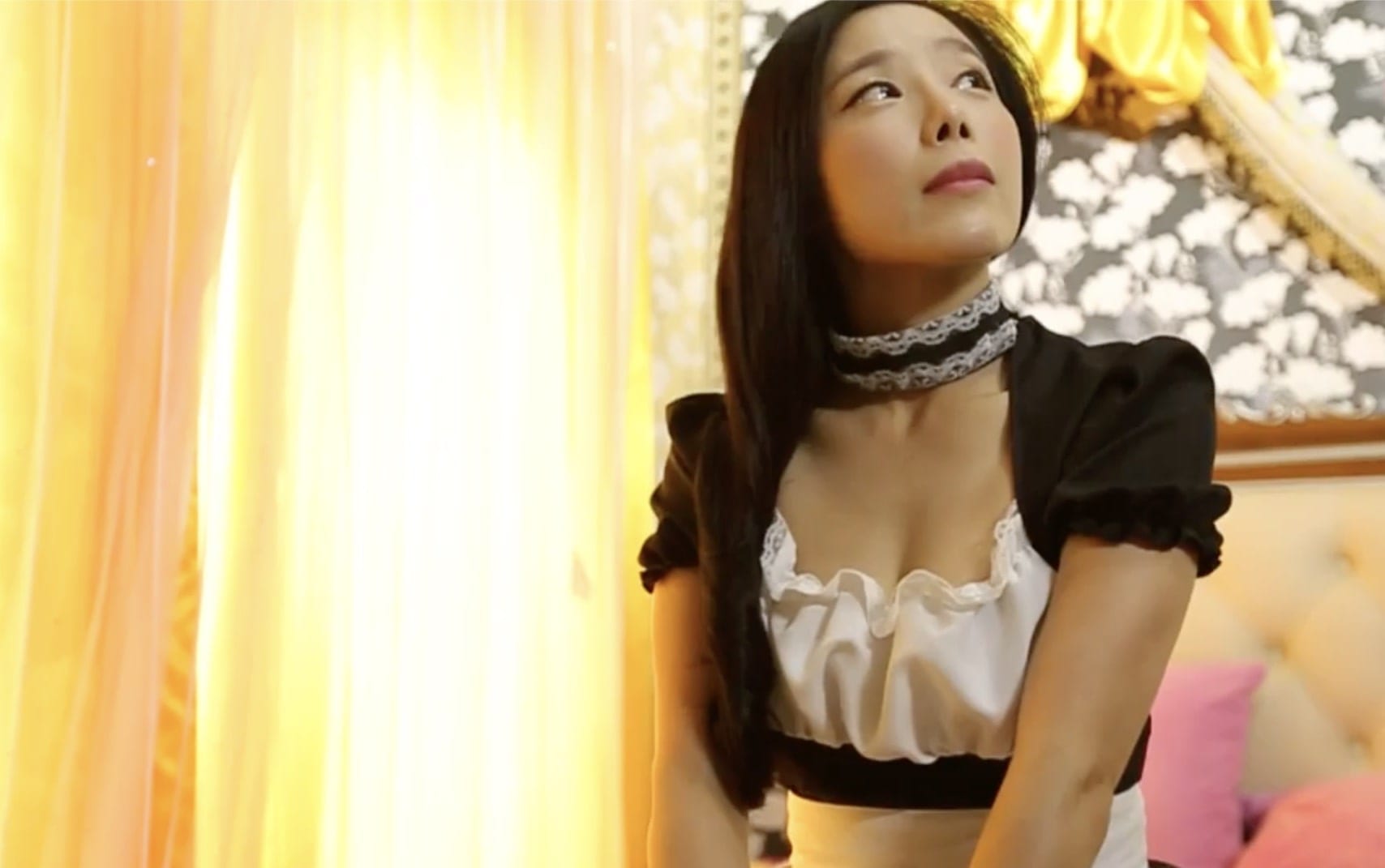 picture of lee chae dam thinking maid